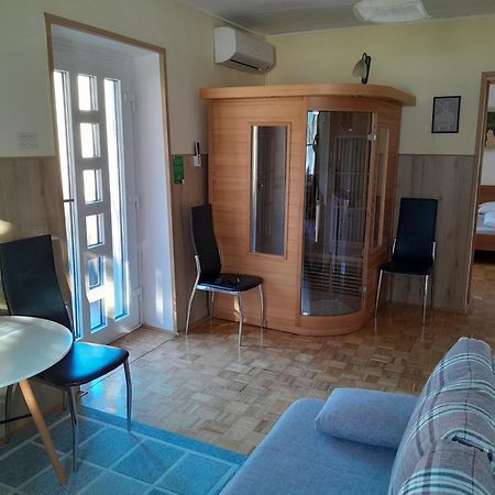 Chalet And Apartment Zonir With Sauna Kobarid Esterno foto
