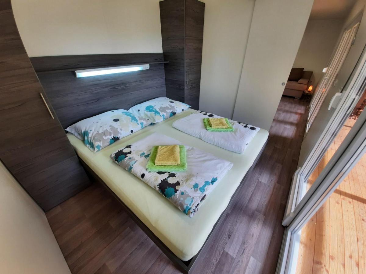 Chalet And Apartment Zonir With Sauna Kobarid Esterno foto