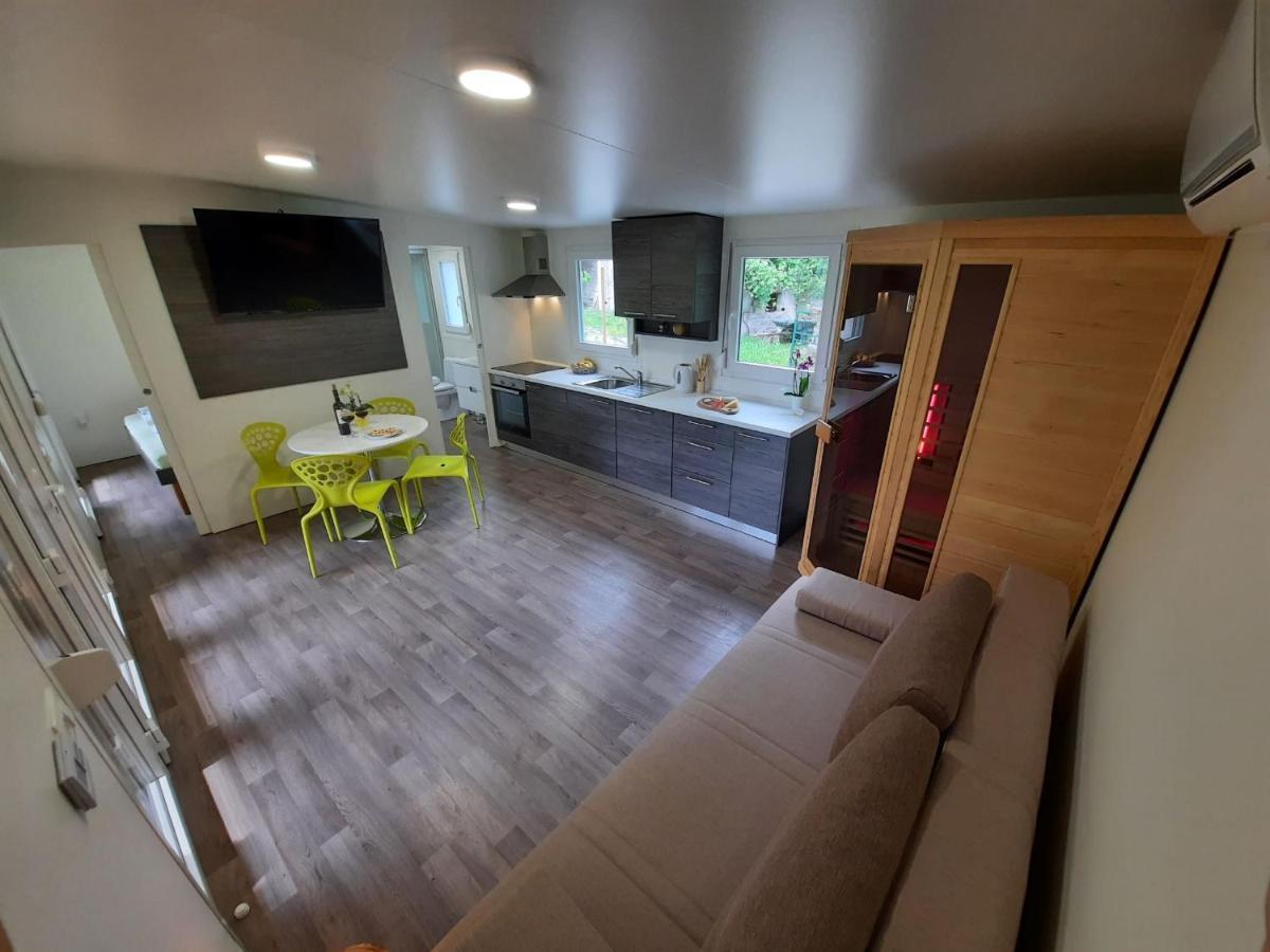 Chalet And Apartment Zonir With Sauna Kobarid Esterno foto